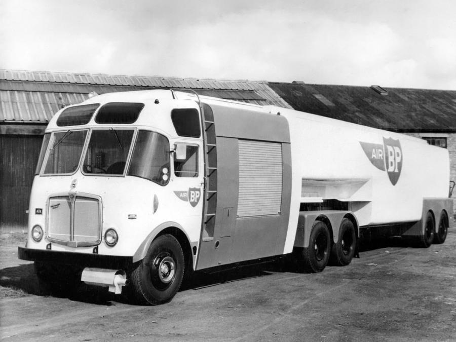  AEC Mammoth Major 6 MkV Airfield Refueller (G6RA) 1959 года  (фото 1 из 2)